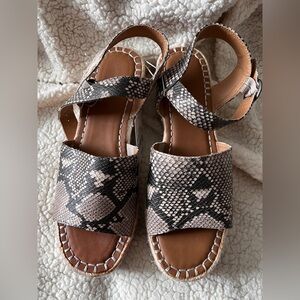 NWT Snake Print Sandals - Sz 10